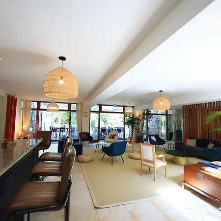 Le Pavillon - Demeure De Prestige Avec14 Pour 30 Pers - Piscine * Garrevaques